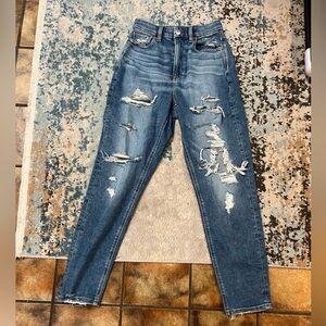 American Eagle Mom Jeans